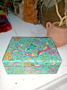 CAJA/BARATIJA/JOYERÍA DE MADERA FLORAL PINTADA A MANO INDIA - Imagen 1 de 13