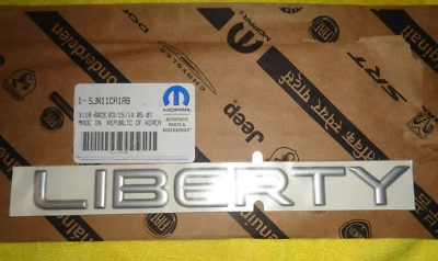 Jeep "Liberty" 2003 2004 calcomanía/emblema fabricante de equipos originales Mopar 5Jn11Ca1ab - nuevo Foto 1 de 4