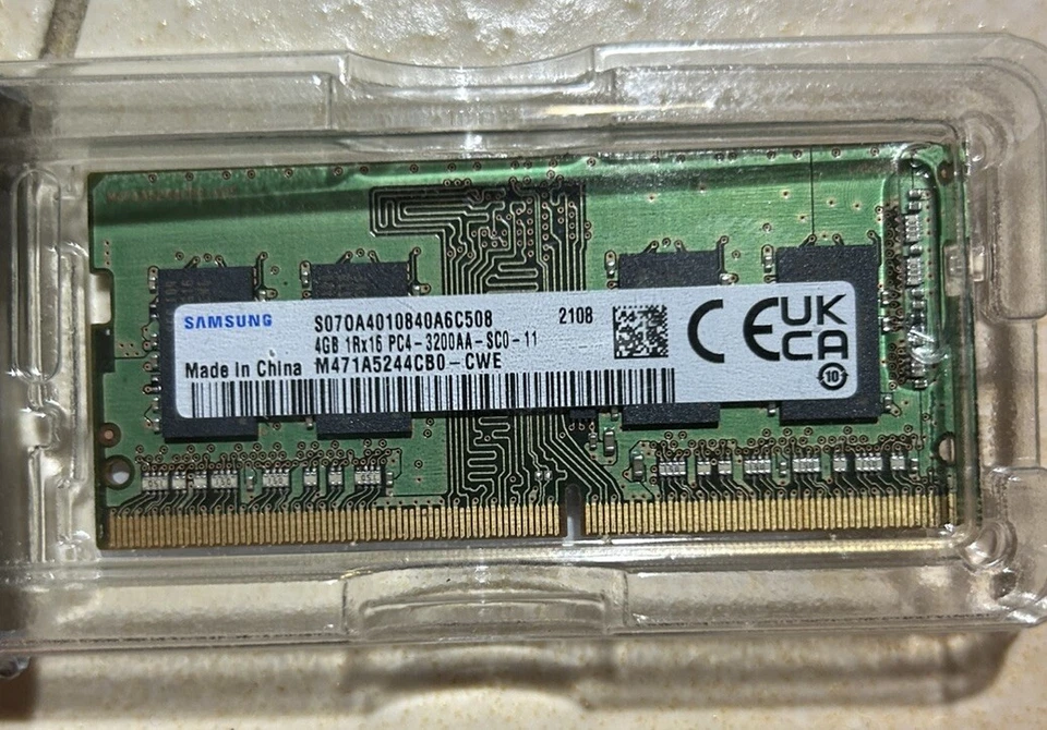 4 GB RAM DDR4 SODIMM 3200 MHz SAMSUNG - Immagine 1 di 2
