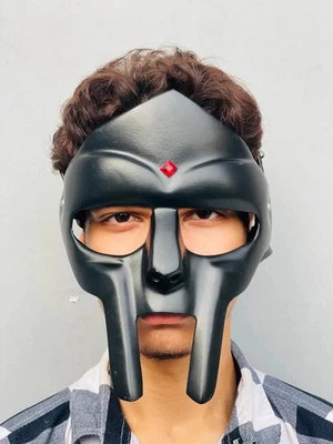 Máscara MF DOOM - Armadura facial de acero Madvillain | Máscara de gladiador negra forjada a mano Foto 1 de 4