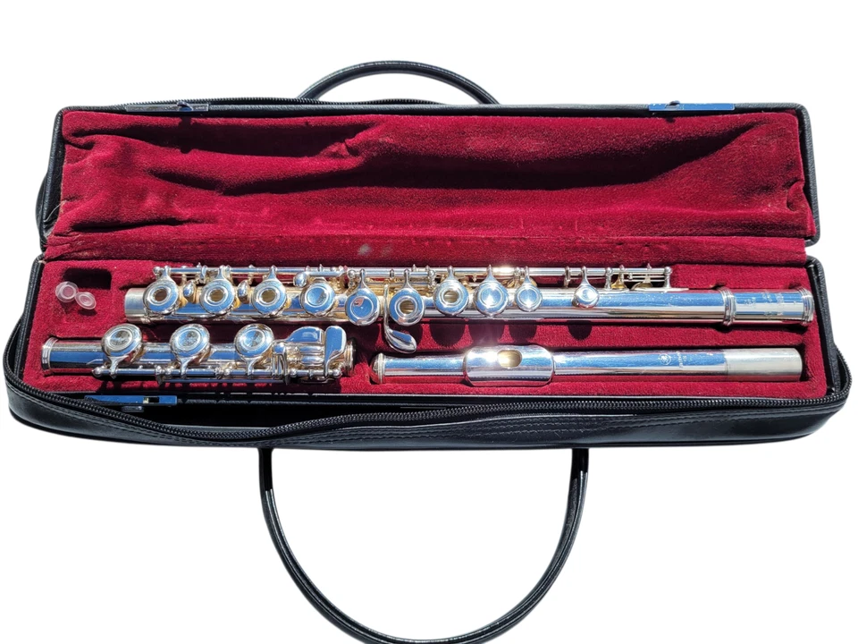 Flauta Yamaha 461 II plata 925 flauta de concierto con desplazamiento llave G B pie estuche rígido Foto 1 de 4