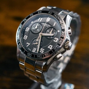 VICTORINOX SWISS ARMY Chrono Classic 241494 Quartz Men's Watch Sapphire Crystal - Picture 1 of 6
