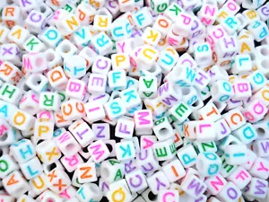 Alphabet Beads 250pc Cubes White/Col Letters DIY TAYLOR BRACELETS - Picture 1 of 3
