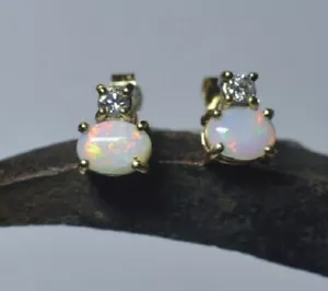 Sterling Silver Gold Plated Natural Ethiopian Fire Opal Stud Earring Jewelry - Picture 1 of 4