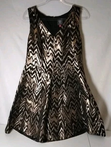 Vince Camuto Damen Gr. 14 V-Ausschnitt Fit Flare Metallic Gold Schwarz Jacquard Kleid - Bild 1 von 11