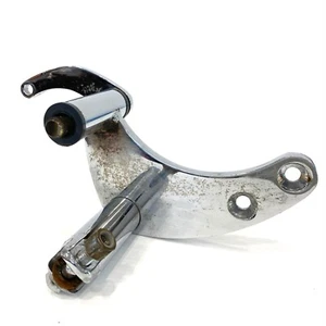 Kuryakyn Chrome Forward Control Shifter Foot Peg Mount Bracket 91-17 Harley Dyna - Bild 1 von 8