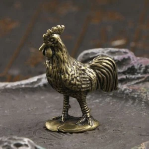 Estatuillas antiguas de gallo de latón adornos de gallo zodiaco pollo oficina - Imagen 1 de 9