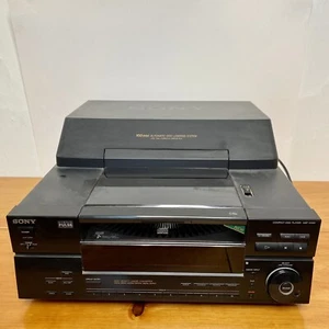 Sony CDP-CX151 CD Automatic 100 Disc Loading Changer Tested Working No Remote - Picture 1 of 8