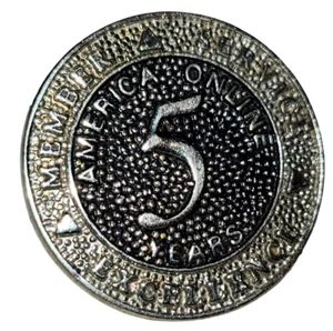 Vintage AOL America On line 5 Year Employee Service lapel Pin - Picture 1 of 4