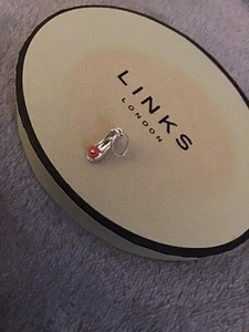 Genuine Links Of  London Mini Shoe Charm. - Picture 1 of 6