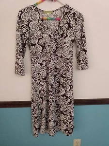 🌼SIGRID OLSEN Mujer Talla S PS Pequeño Verde Negro Blanco Floral Tejido Vestido Cómodo  - Imagen 1 de 7