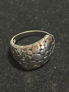 Vintage Größe 10 Knockout Kiesel Ring silberfarben asymmetrischer Stil - Bild 1 von 5