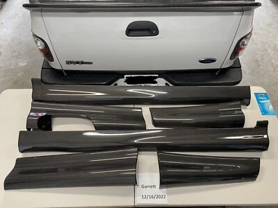 Faldones laterales de fibra de carbono Lightning 99-04 para Ford F-150  Foto 1 de 4
