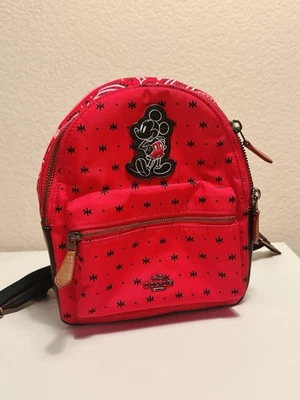 Mochila Coach X Disney Mini Charlie Paisley Prairie Bandana Mochila F59831 nueva Foto 1 de 4