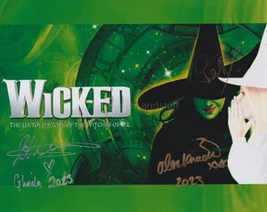 Alexia Khadime, Lucy St Louis, Emma Hatton HAND Signed 8x10 Photo Wicked Musical - Foto 1 di 2