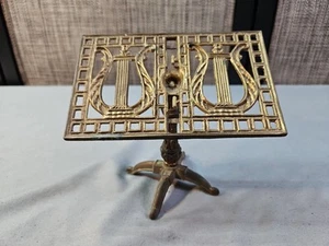 Vintage Brass Metal Small Music Stand Photo Recipie Table Top Brass MCM - Picture 1 of 5