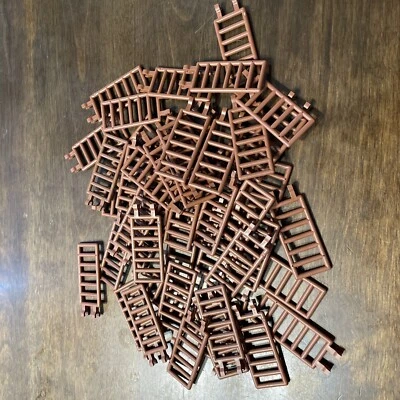 Lote de piezas LEGO (50) ~ Escalera marrón rojizo 7x3 con clips dobles ~ Nº 6020 Foto 1 de 3