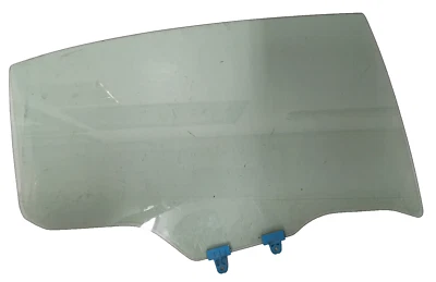 Cristal puerta trasera derecha Nissan Altima: 2002, 2003, 2004, 2005, 2006 Foto 1 de 4