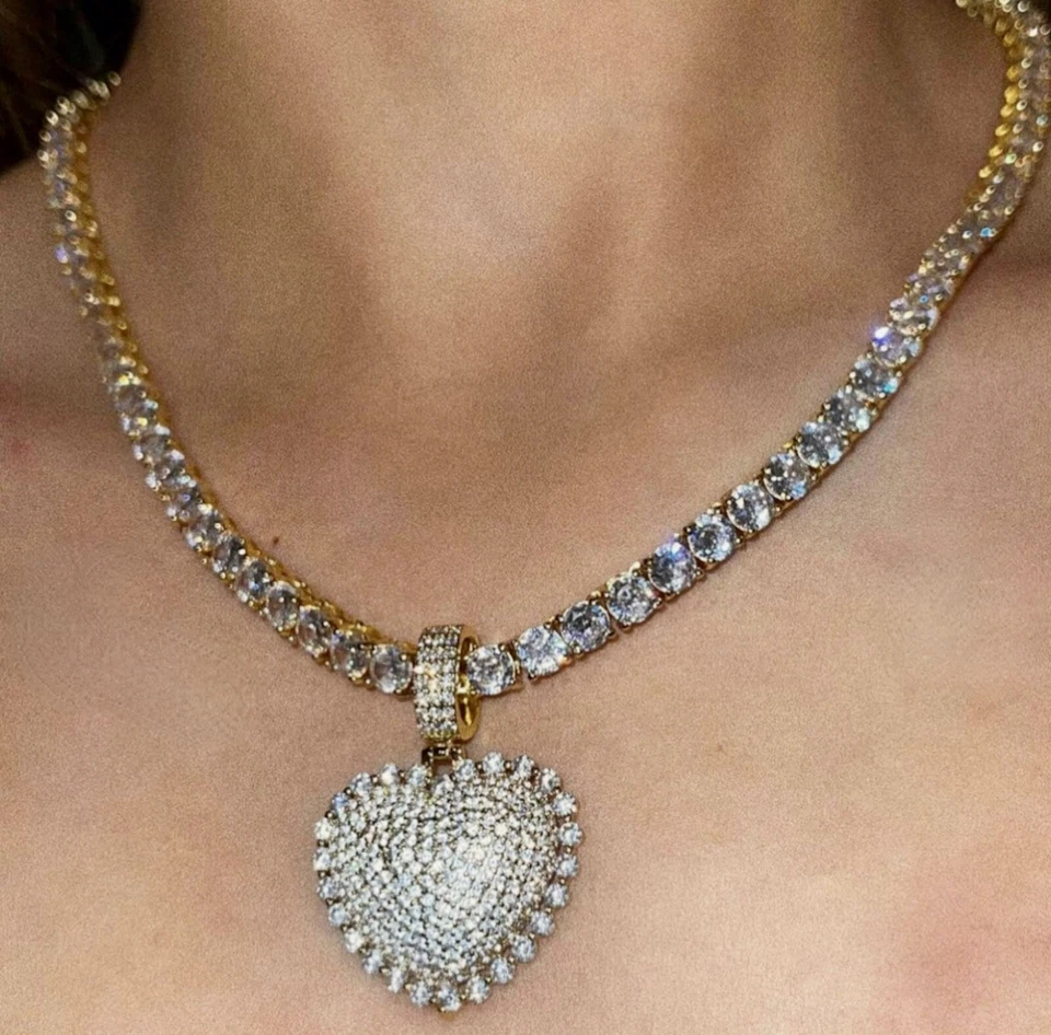 18k镀金心形吊坠和5米圆形模拟钻石网球链项链 — 第 1/4 张图片