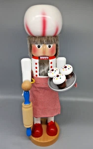 Steinbach Cupcake Baker - German Christmas Nutcracker - S1706 - Picture 1 of 8