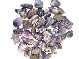 1x Lila Traum Amethyst 20-30 mm Trommelstein Heilkristalle Süchte  - Bild 1 von 4