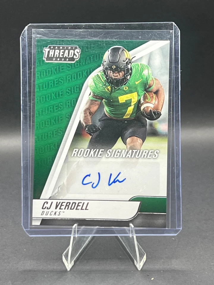 2022 Chronicles Threads DP - CJ Verdell Rookie Signatures Colts Oregon Ducks  - Image 1 of 2