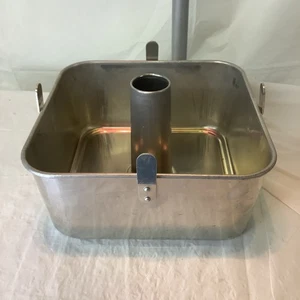 Vintage Vierkant 2 Stück Comet Aluminium Engel Essen Kuchenform mit Füßen 9" x 9" x 4" USA - Bild 1 von 8