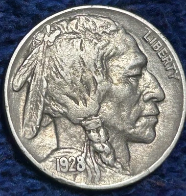 1928 Buffalo Nickel “UNCIRCULATED* Beautiful Original! - Image 1 of 2