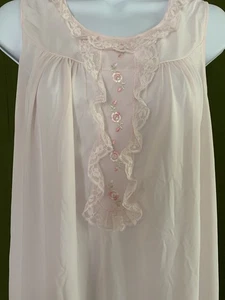 Vtg Shadowline Short Nightgown Pink Nylon Lace & Rosettes Babydoll Full Sz M - Picture 1 of 13