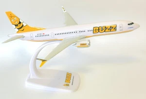 Boeing 737 MAX 8 Ryanair Buzz PPC Snap Fit Coleccionistas Modelo Escala 1:200 - Imagen 1 de 7