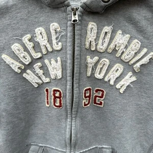 ABERCROMBIE & FITCH 3D Appliqué Spell Out Hoodie Full Zip Y2K Size XL Junior - Picture 1 of 5