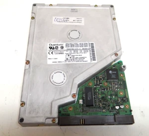 Vintage Quantum Bigfoot 5,25 Series BF2 2,1 GB IDE Festplatte PC-799 - Picture 1 of 8