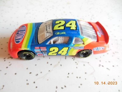 Jeff Gordin #24 Dupont 1998 1/64 Champion Nascar Diecast by Hasbro. - Image 1 of 4