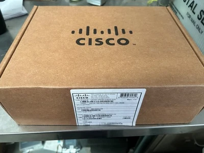 ** UCSC-PCIE-C40Q-03 Cisco Dual-Port 40Gbps Interface Network Adapter** - Image 1 of 4
