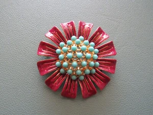 Vintage Enamel Fuchsia and Plastic Turquoise Ballotini Bead Flower Brooch Mint - Picture 1 of 8