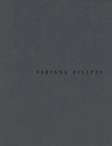 FABIANA FILIPPI White Black Label Womenswear LOOKBOOK Fall 2018 - Picture 1 of 8