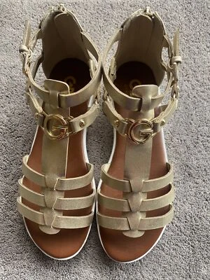 Sandalia Gladiador GBG Los Angeles Kannin3 Dorada Talla 7m Foto 1 de 4