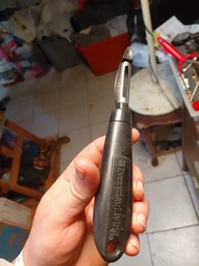 pelador de piel de cocina - apenas usado todos los días - Imagen 1 de 5