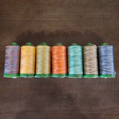 Juego de carretes grandes Aurifil Thread Mako algodón 100 % 40 WT 1094 yardas 7 colores G008 Foto 1 de 4