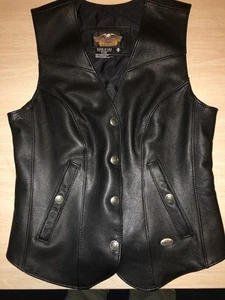 Harley Davidson Woman's Black Leather BASIC SKINS Vest Size Small Made in USA - Picture 1 of 11