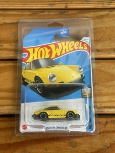 Hot Wheels Porsche Carrera RS 2.7 gelb fabrikfrisch in harter Schutzhülle - Bild 1 von 2