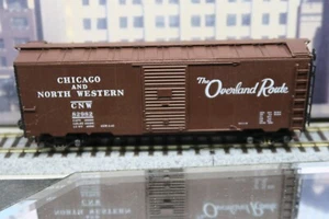 INTERMOUNTAIN HO SCALE 40808-04 CNW 82982 OVERLAND 40' AAR BOX CAR W/KD'S! READ! - Picture 1 of 24