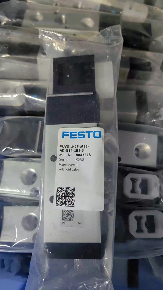Electroválvula Festo VUVS-LK25-M52-AD-G14-1B2-S 8043218 nueva una envío gratuito Foto 1 de 1