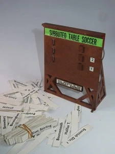 Vintage Subbuteo Set Z Marcador & Equipo Nombres En Original Caja 1970s - Picture 1 of 4