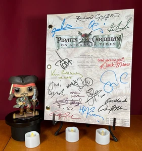 Pirates of the Caribbean 4 Script Signed- Autograph Reprints- Jack Sparrow - Picture 1 of 9