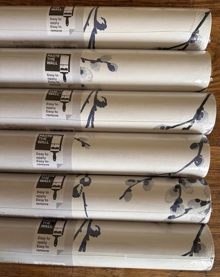 Laura Ashley Wallpaper Pussy Willow Off White/Midnight 5 ROLLS Same Batch PPR - Image 1 of 4