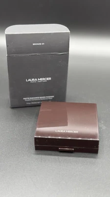 Laura Mercier Matte Radiance Baked Powder (7.5g/0.26oz/Bronze-01) NEW - Image 1 of 2