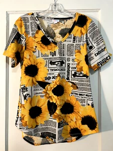 LuLaRoe Sunflower Top Short Sleeves Size S (J568) - Picture 1 of 10