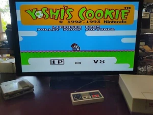 CLEAN & PLAYS EASILY Yoshi's Cookie *Authentic & Tested* Nintendo NES - Picture 1 of 10