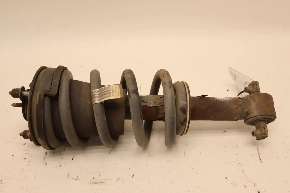 2015-2020 CHEVY/GMC SUBURBAN FRONT LEFT DRIVER SIDE SHOCK STRUT ABSORBER OEM - Image 1 of 4